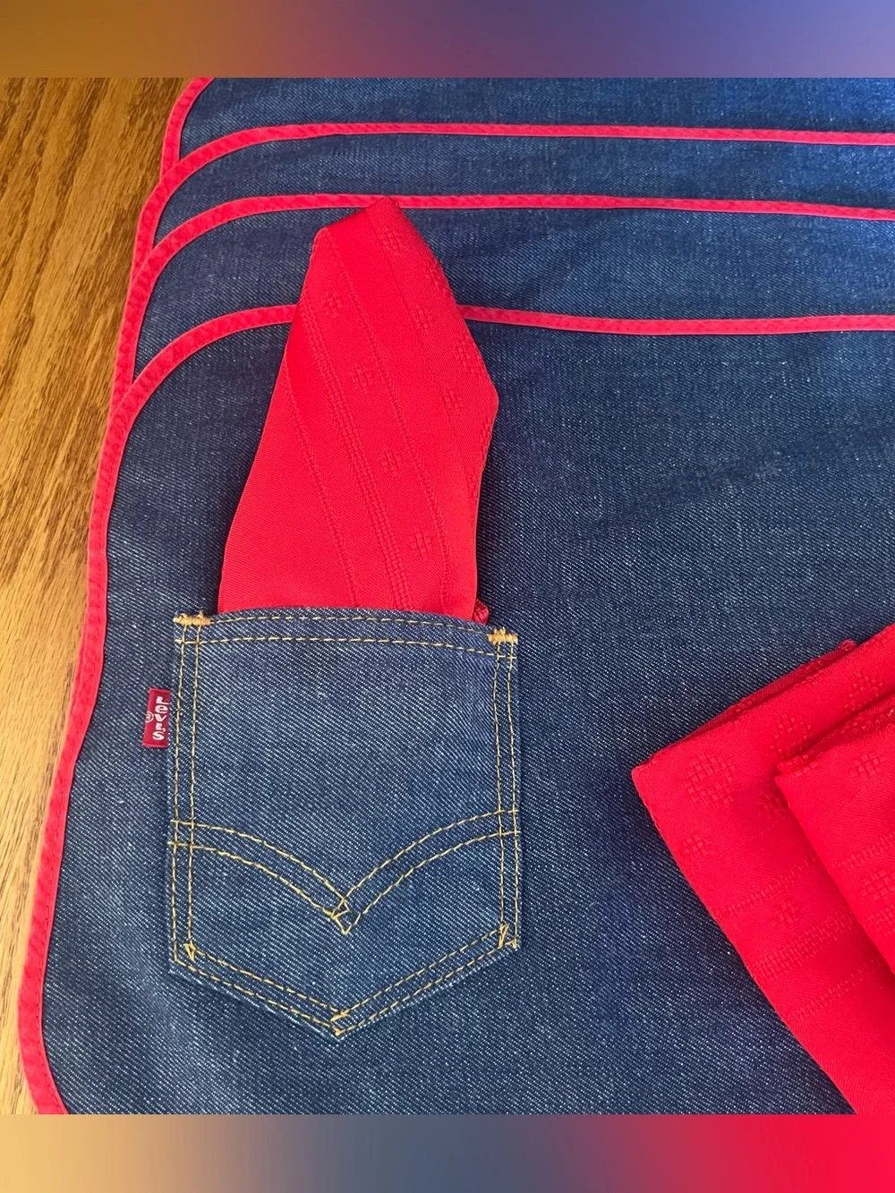 Levis set four